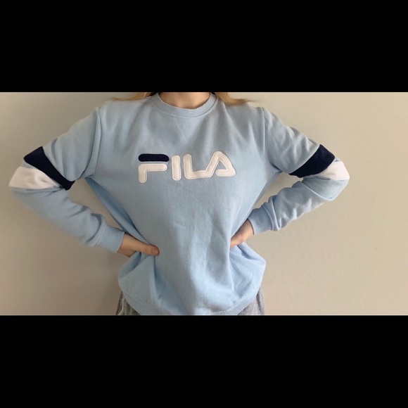 Baby Blue Crew Neck - Picture 1 of 3